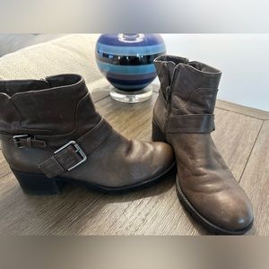 Nine West Vintage Buckle Bike Ankle Boots - Size 9-1/2M